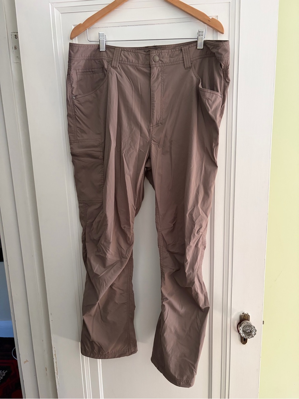 Men's Lightweight Royal Robbins Hiking Pants Size 40/30